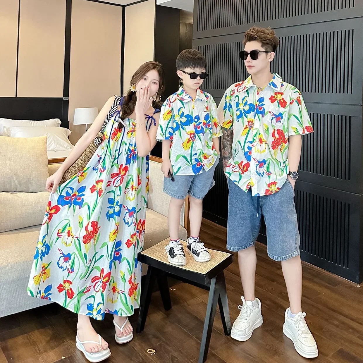 Roupas de férias coreano mamãe - Resort Shirt Floral avaliação e preço